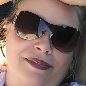 Meet your Posher, Carol